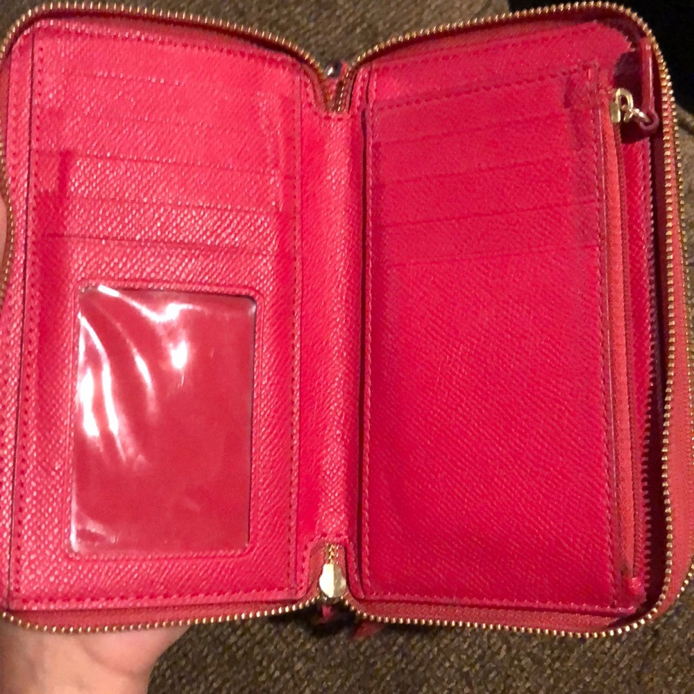 Coach wristlet - Picture 2 of 4
